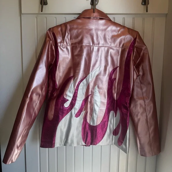 Have It all Taylor Tomlinson Pink Leather Flames Jacket By The California Outfit - Picture 5 of 10